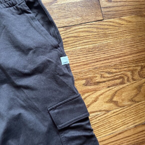 Vuori Essential Cargo Wideleg, size Small - Picture 3 of 5